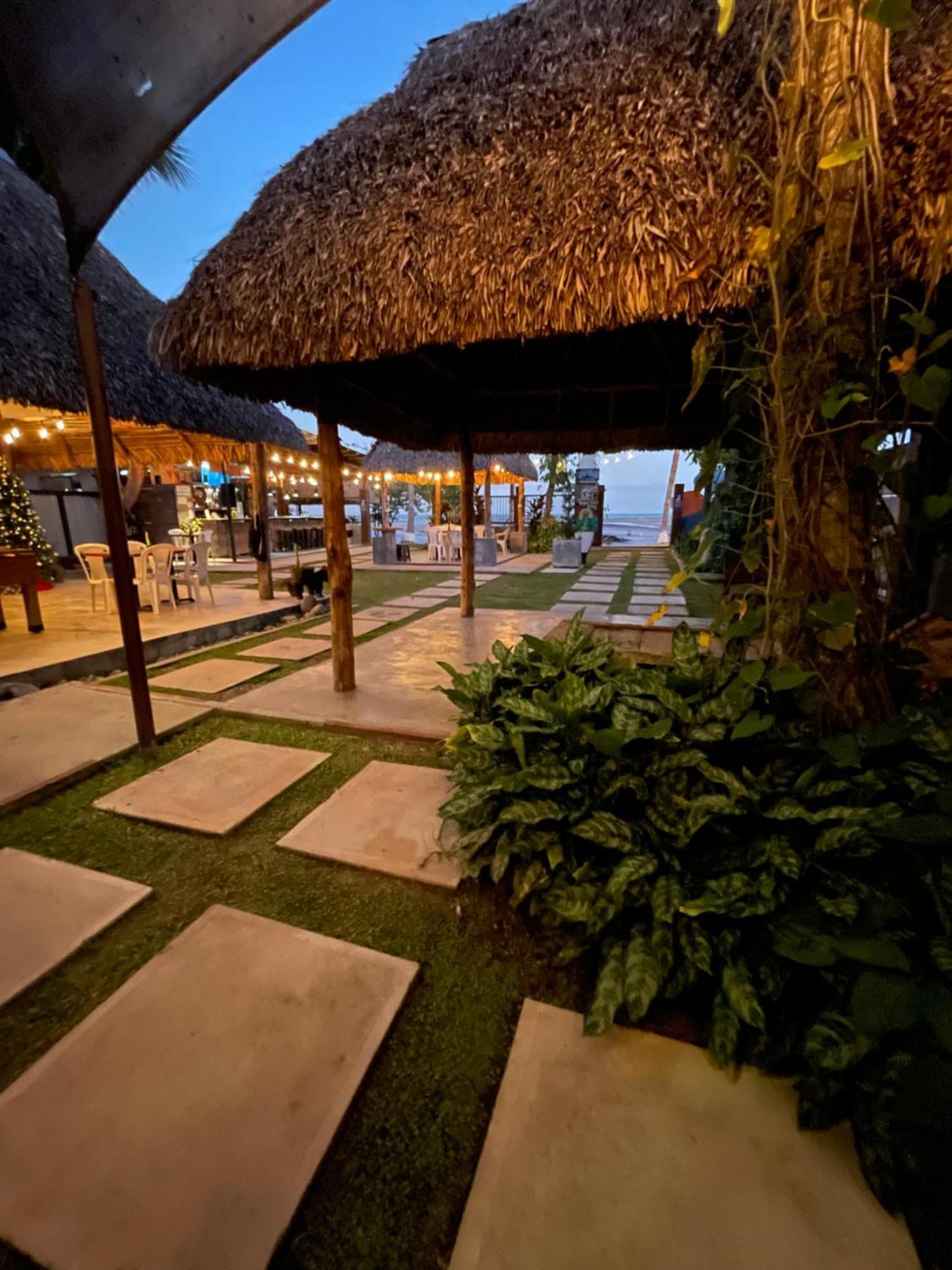San Carlos Surf Resort & Eco Lodge 外观 照片