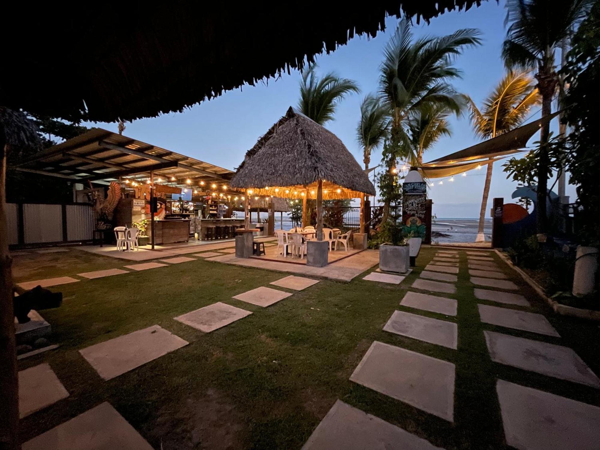San Carlos Surf Resort & Eco Lodge 外观 照片