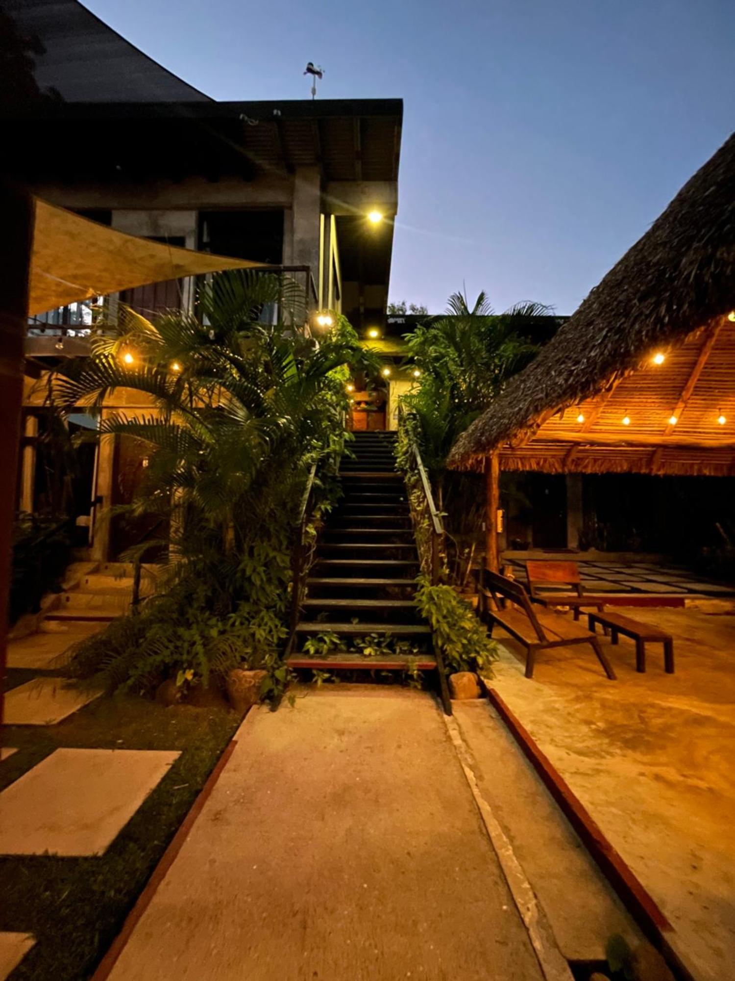 San Carlos Surf Resort & Eco Lodge 外观 照片