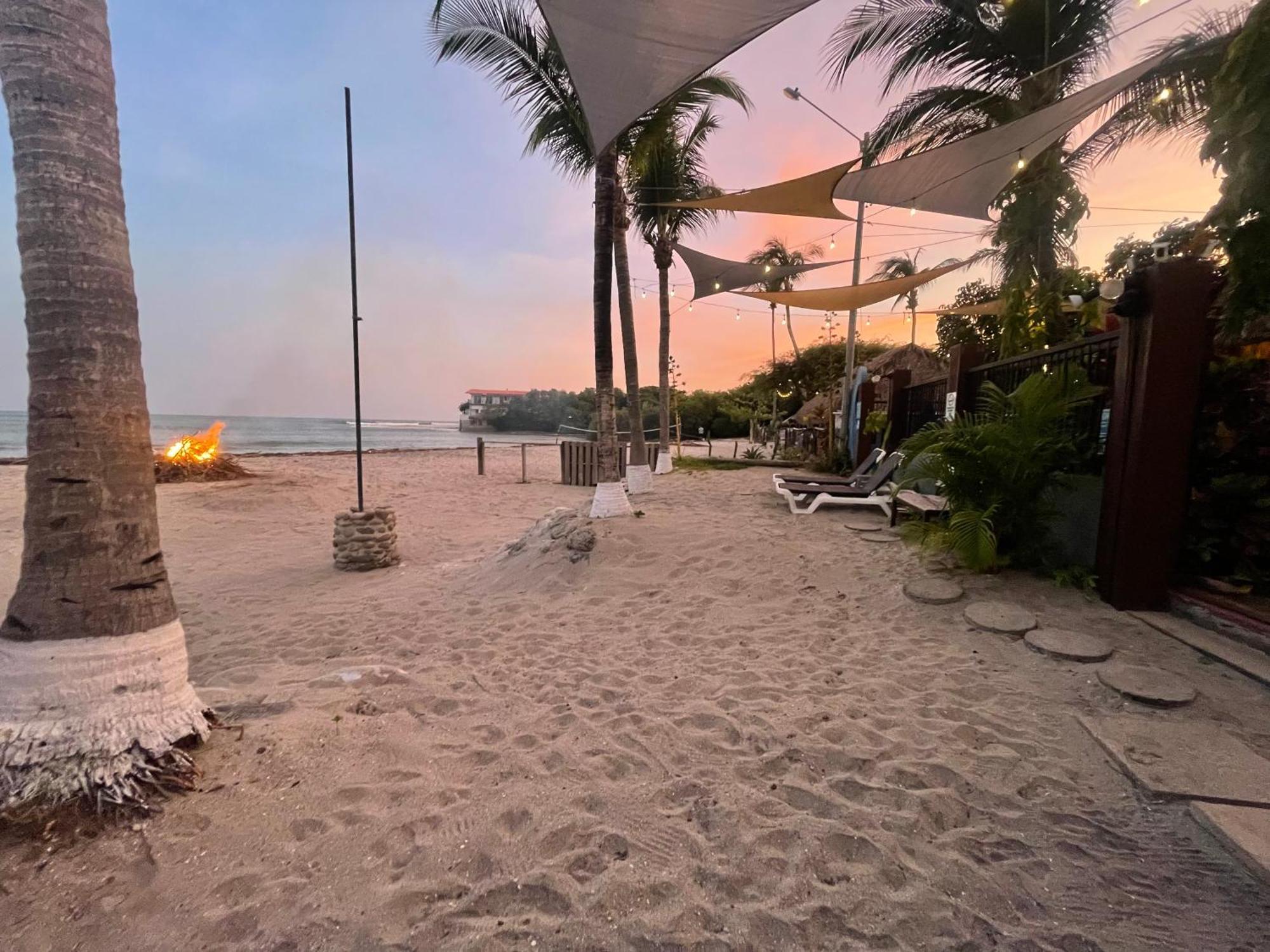 San Carlos Surf Resort & Eco Lodge 外观 照片